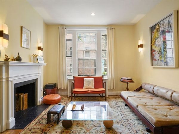 54 Brimmer St, Boston, MA 02108