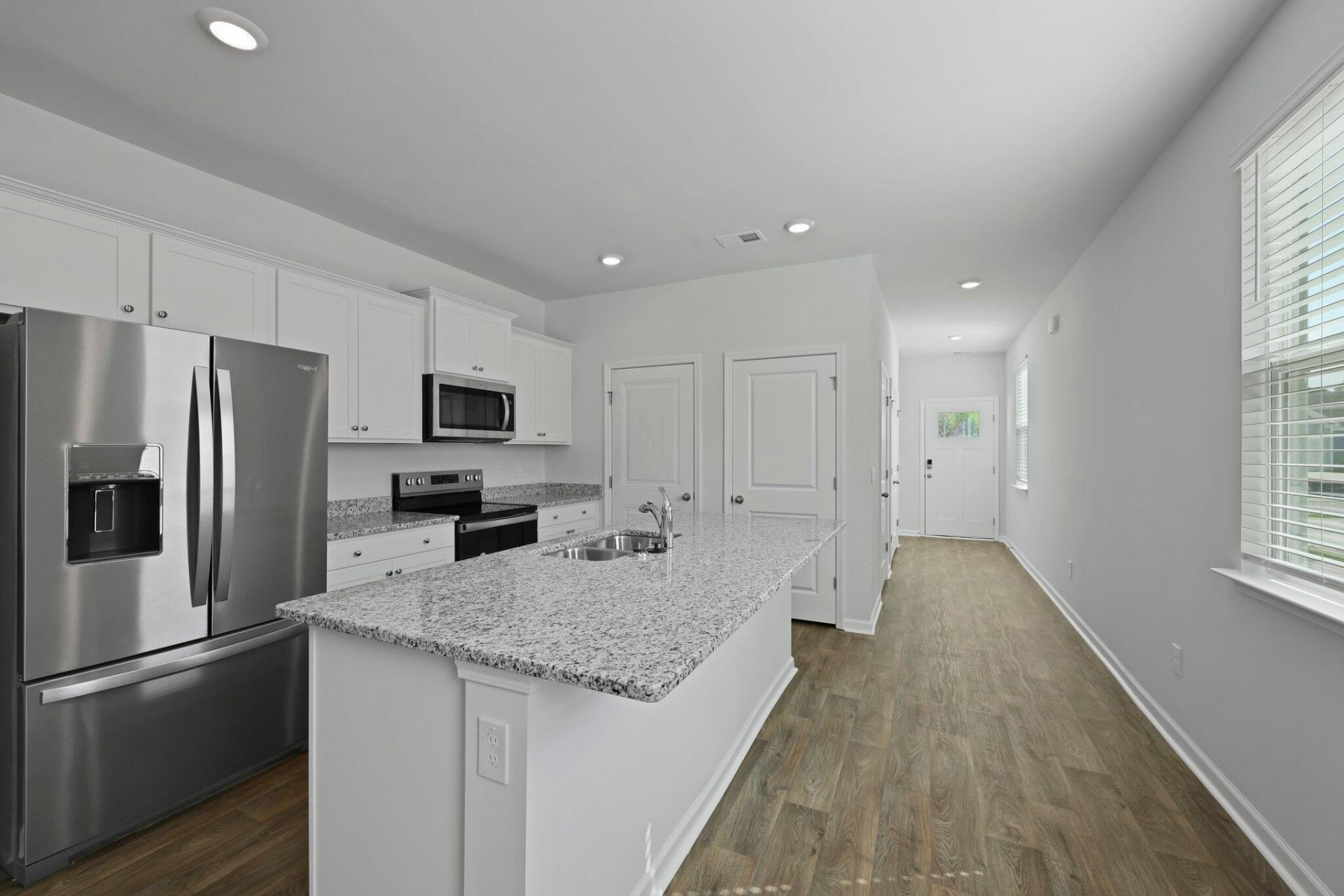 6018 Grangestone Lane Photo 16