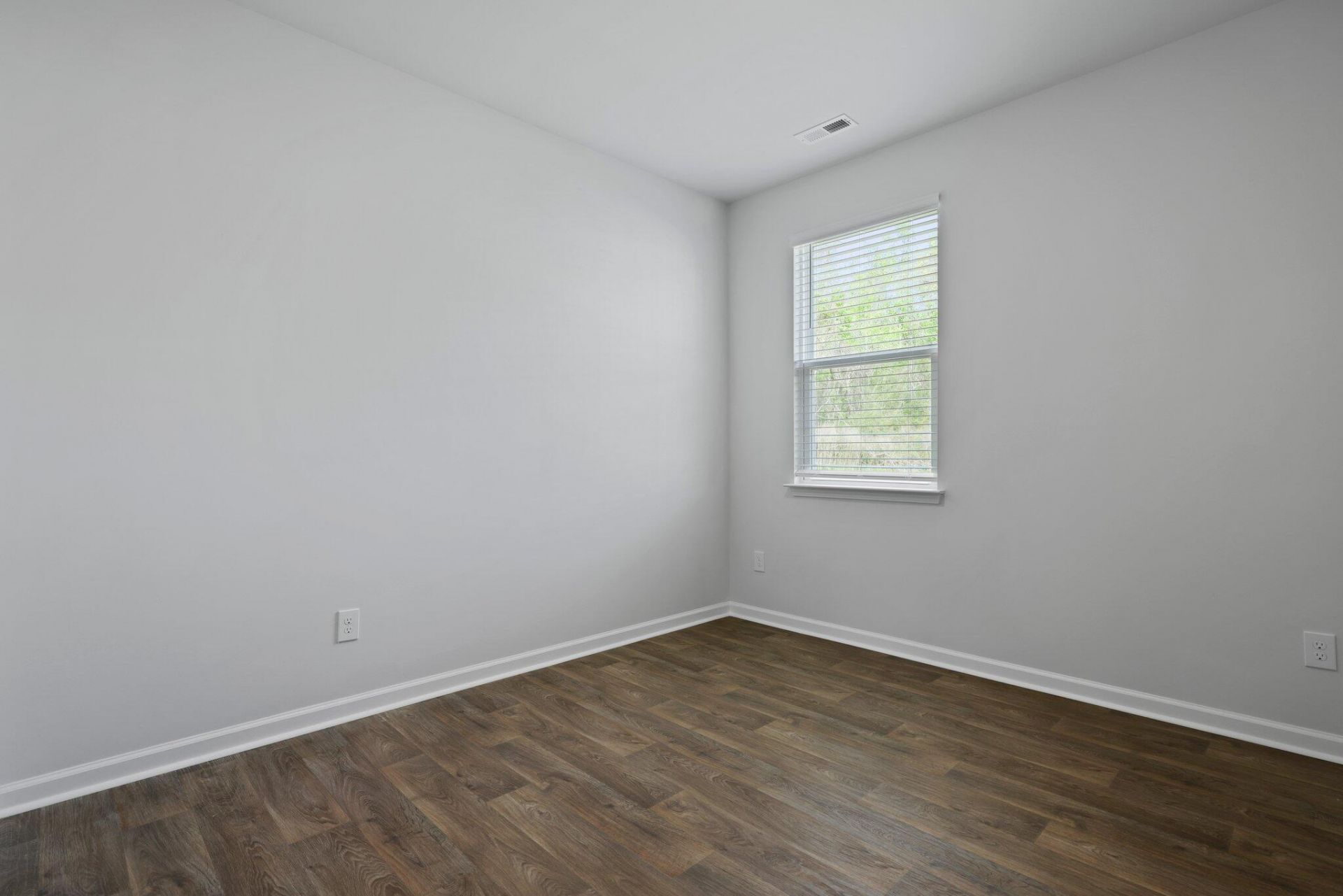 6018 Grangestone Lane Photo 21