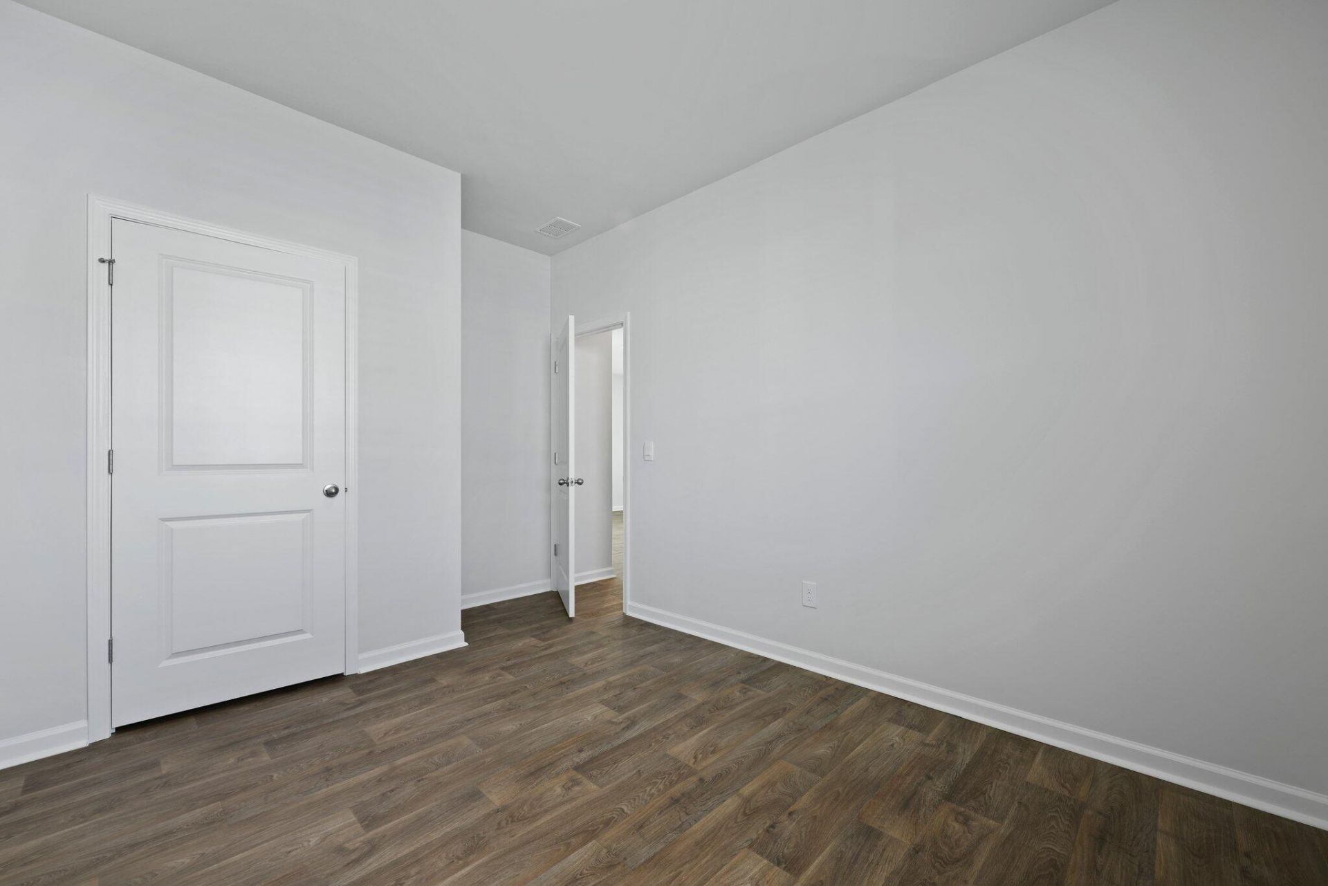 6018 Grangestone Lane Photo 22