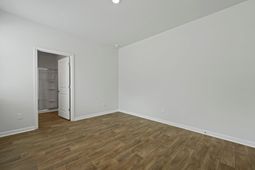 6018 Grangestone Lane photo 4