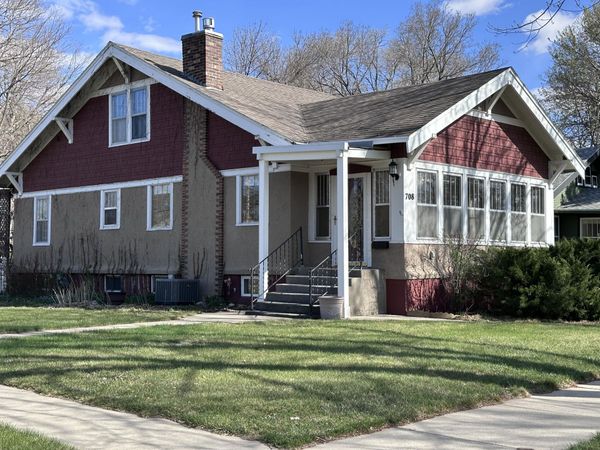 708 Colorado Ave SW, Huron, SD 57350