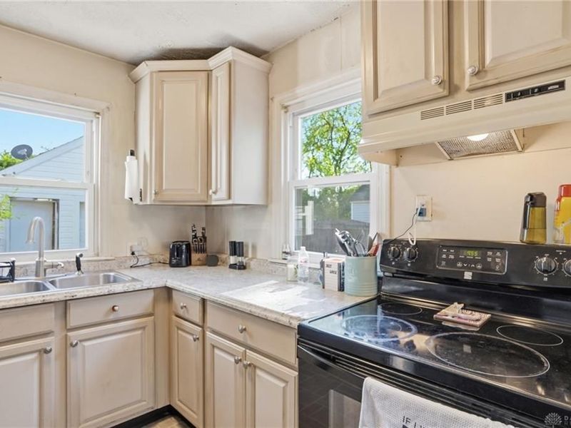 215 Mann Avenue, Fairborn, OH 45324 Photo 14