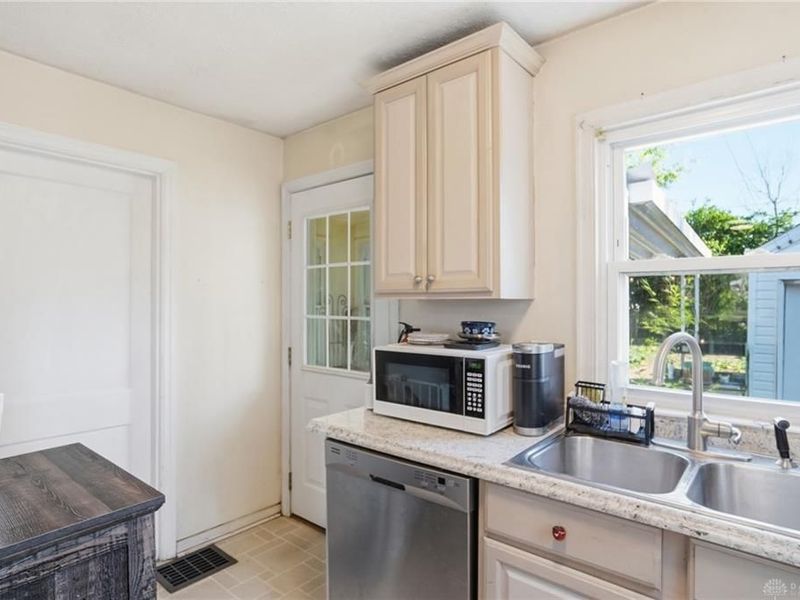 215 Mann Avenue, Fairborn, OH 45324 Photo 17