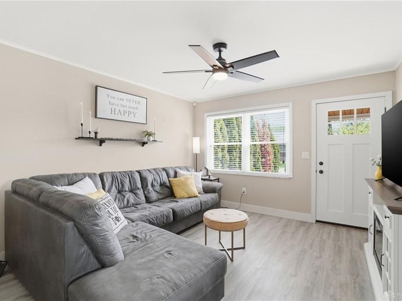 8407 Pine Road, Sycamore Township, OH 45236 Photo 6