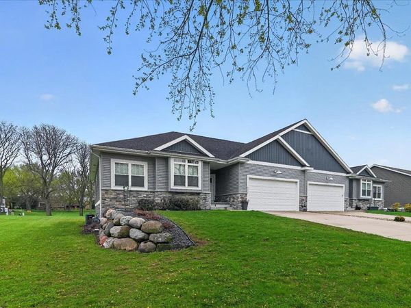 4555 Golf Drive, Windsor, WI 53598