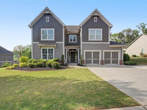131 Longleaf Drive, Canton, GA 30114