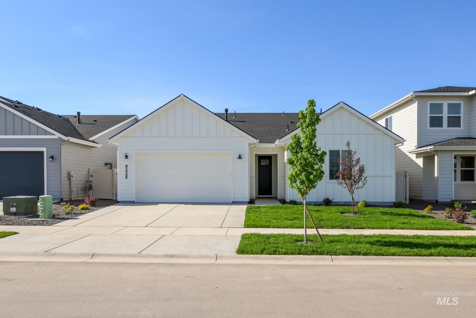 6225 W Snow Currant St, Meridian, ID 83646 Main Photo