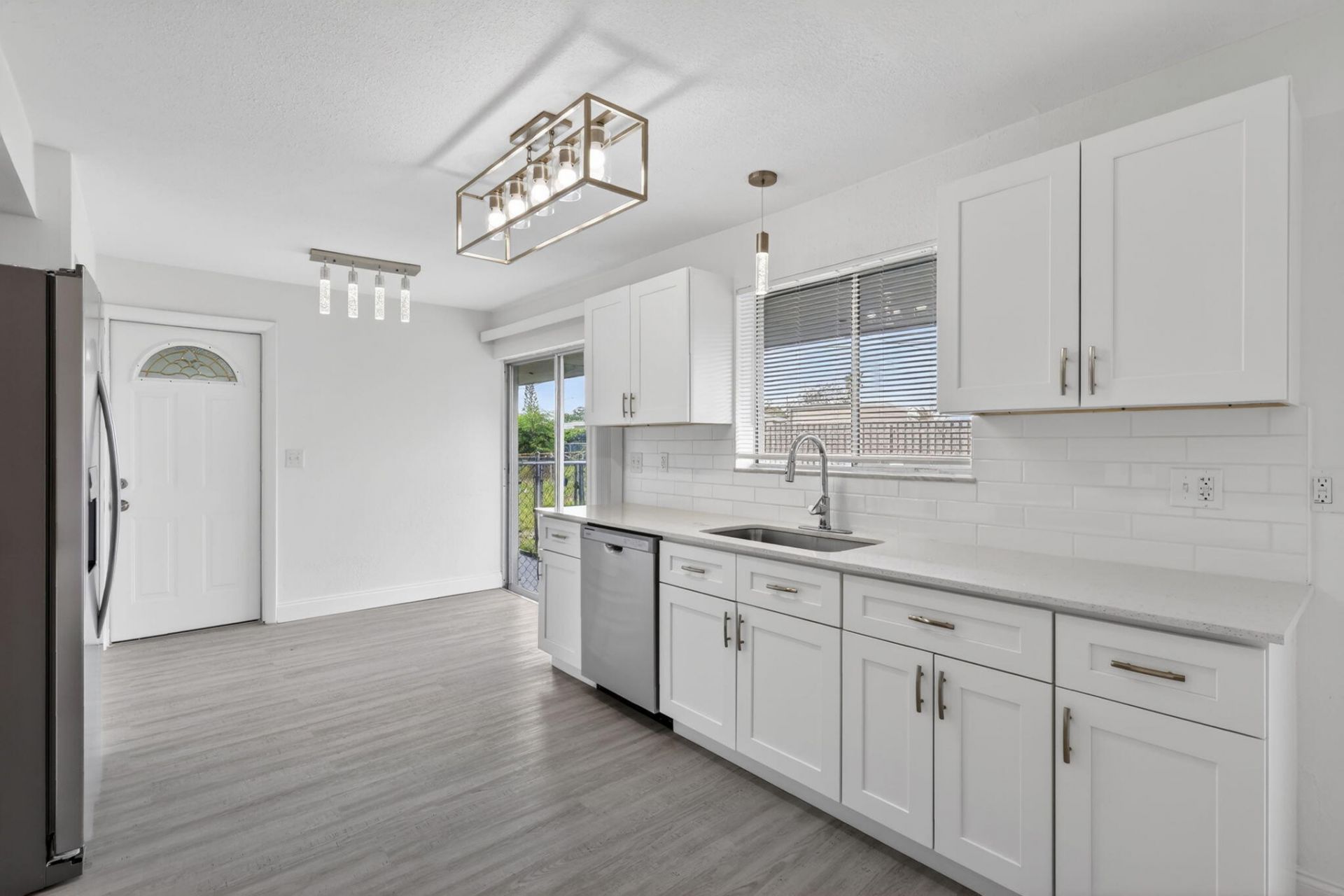 157 SE Calmoso Drive, Port Saint Lucie, FL 34983 Photo