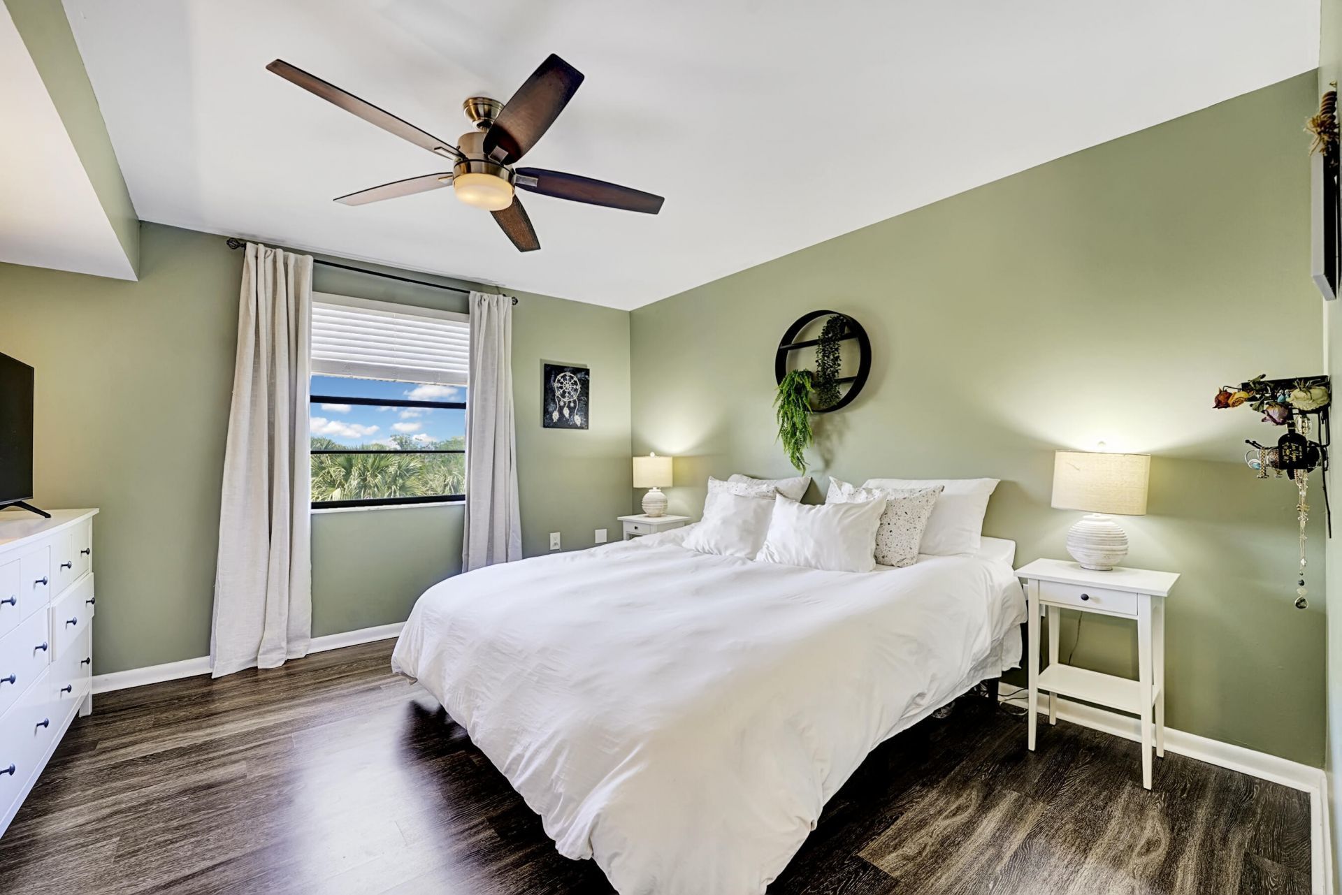 6097 Balboa Circle, Unit 406, Boca Raton, FL 33433 Photo