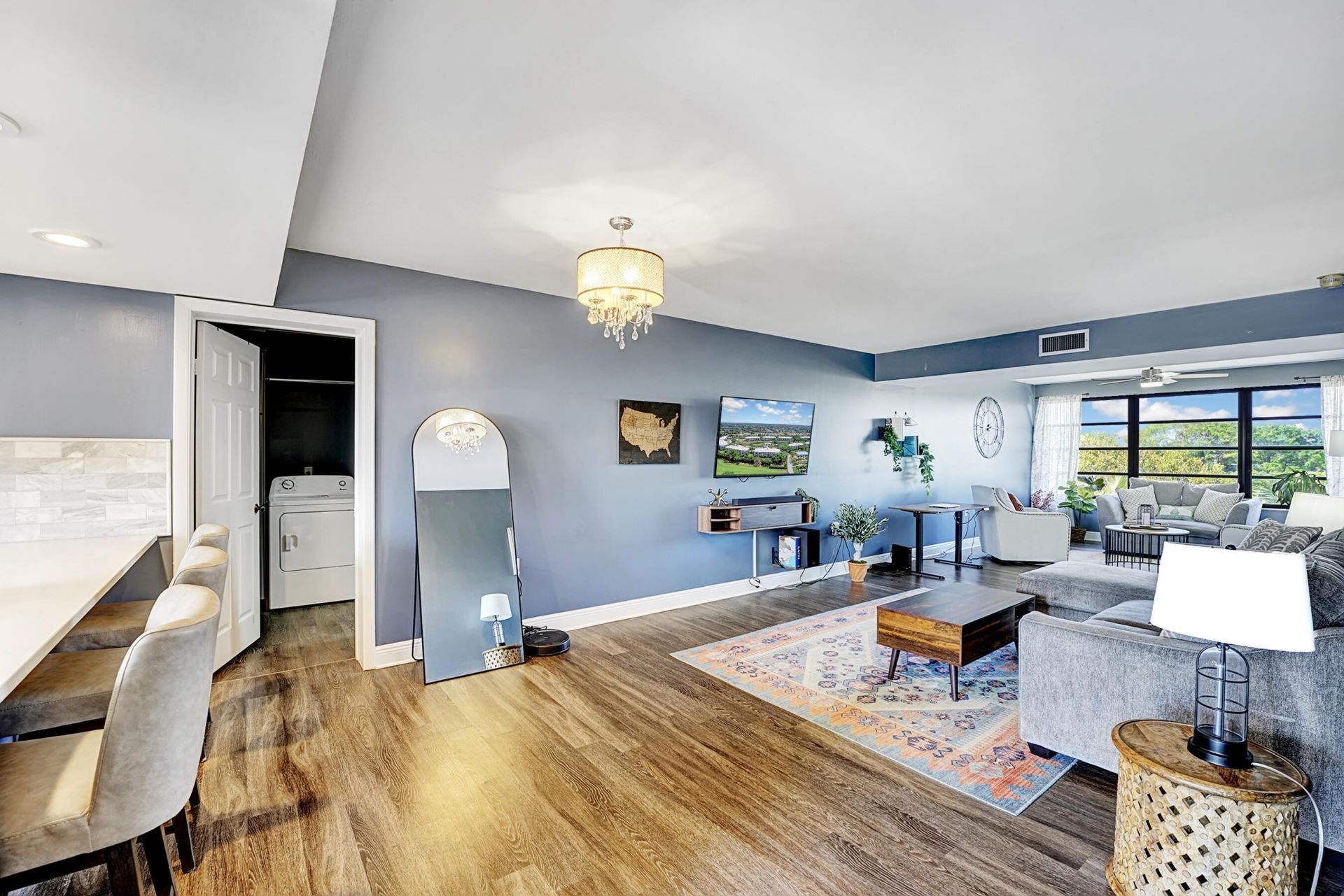 6097 Balboa Circle, Unit 406, Boca Raton, FL 33433 Photo