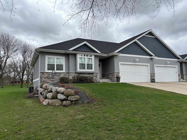 4555 Golf Drive, Windsor, WI 53598
