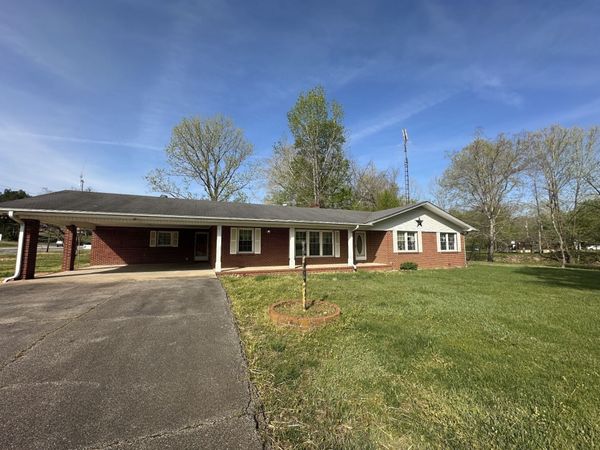 105 The Trace , Dover, TN 37058