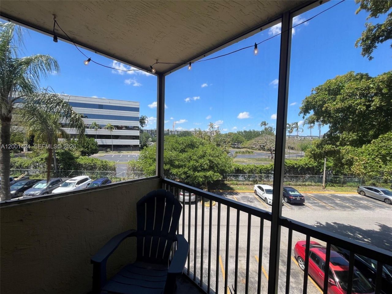 8245 Lake Dr, Unit 301, Doral, FL 33166 Photo