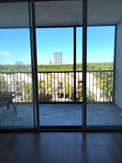 2500 NE 135th St , Unit B506, North Miami, FL 33181 Photo