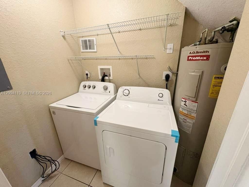 8361 NW 107th Ct , Unit 8-23, Doral, FL 33178 Photo