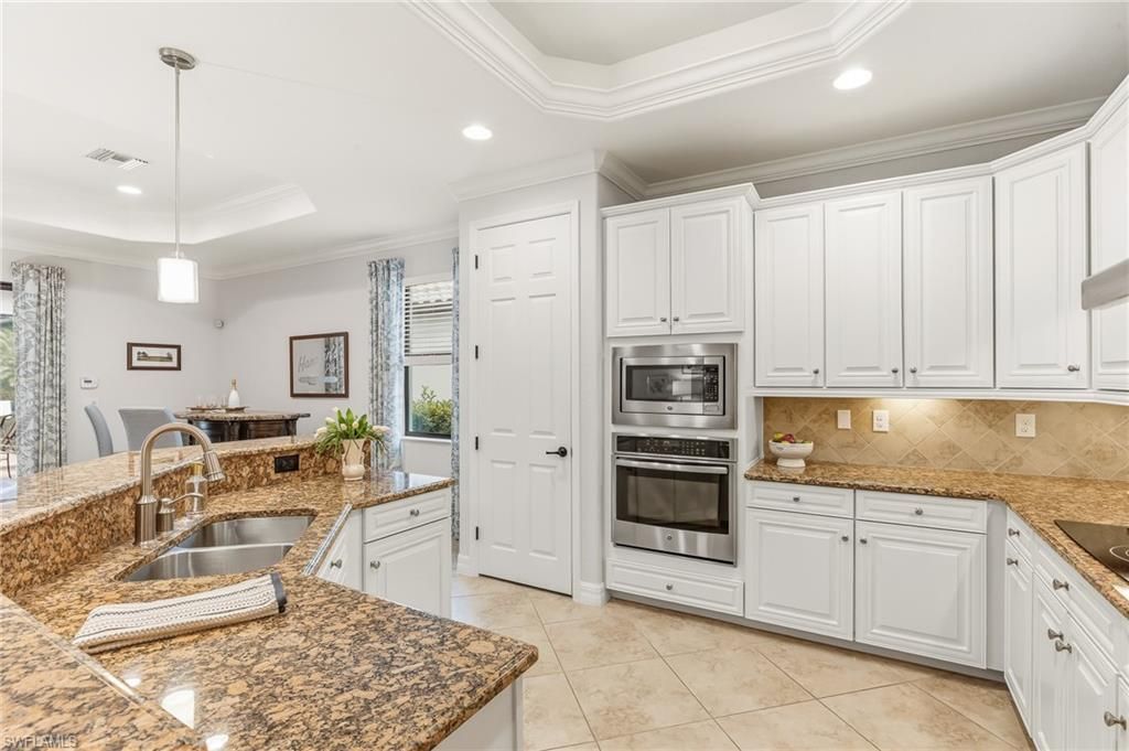 12614 Fenhurst Way , Naples, FL 34120 Photo