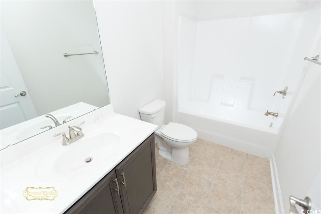 2792 Desert Rose St. Photo 18