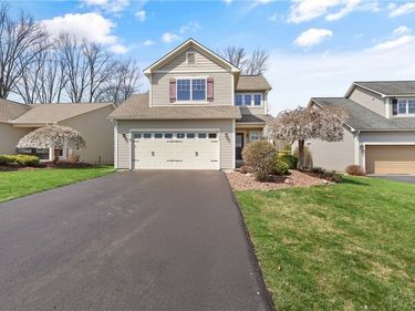 3103 Samantha Drive , Baldwinsville, NY 13027