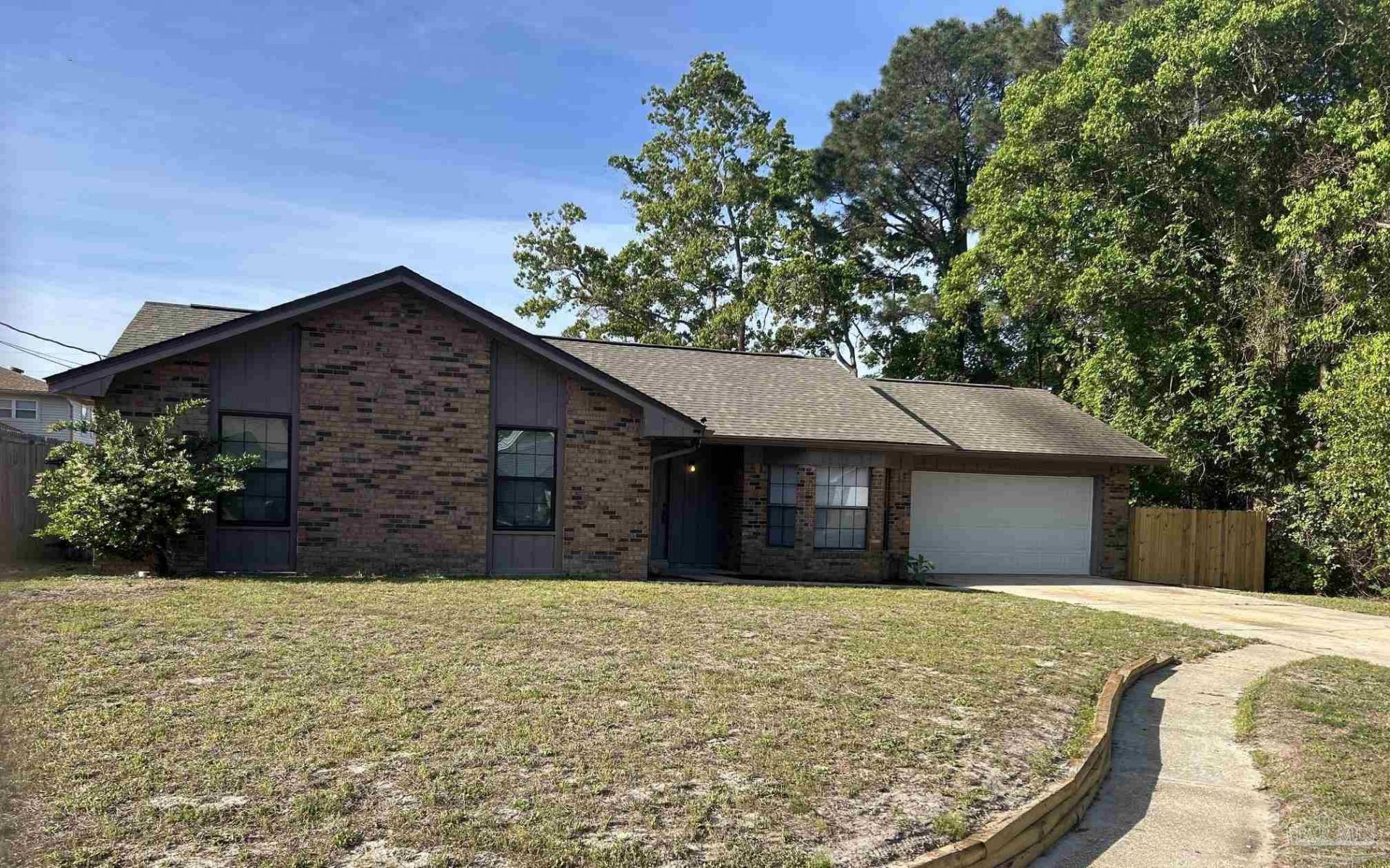 151 Deville Dr, Mary Esther, FL 32569 Main Photo