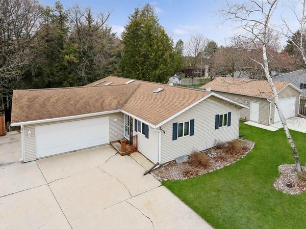 3518 COLUMBUS STREET, Two Rivers, WI 54241