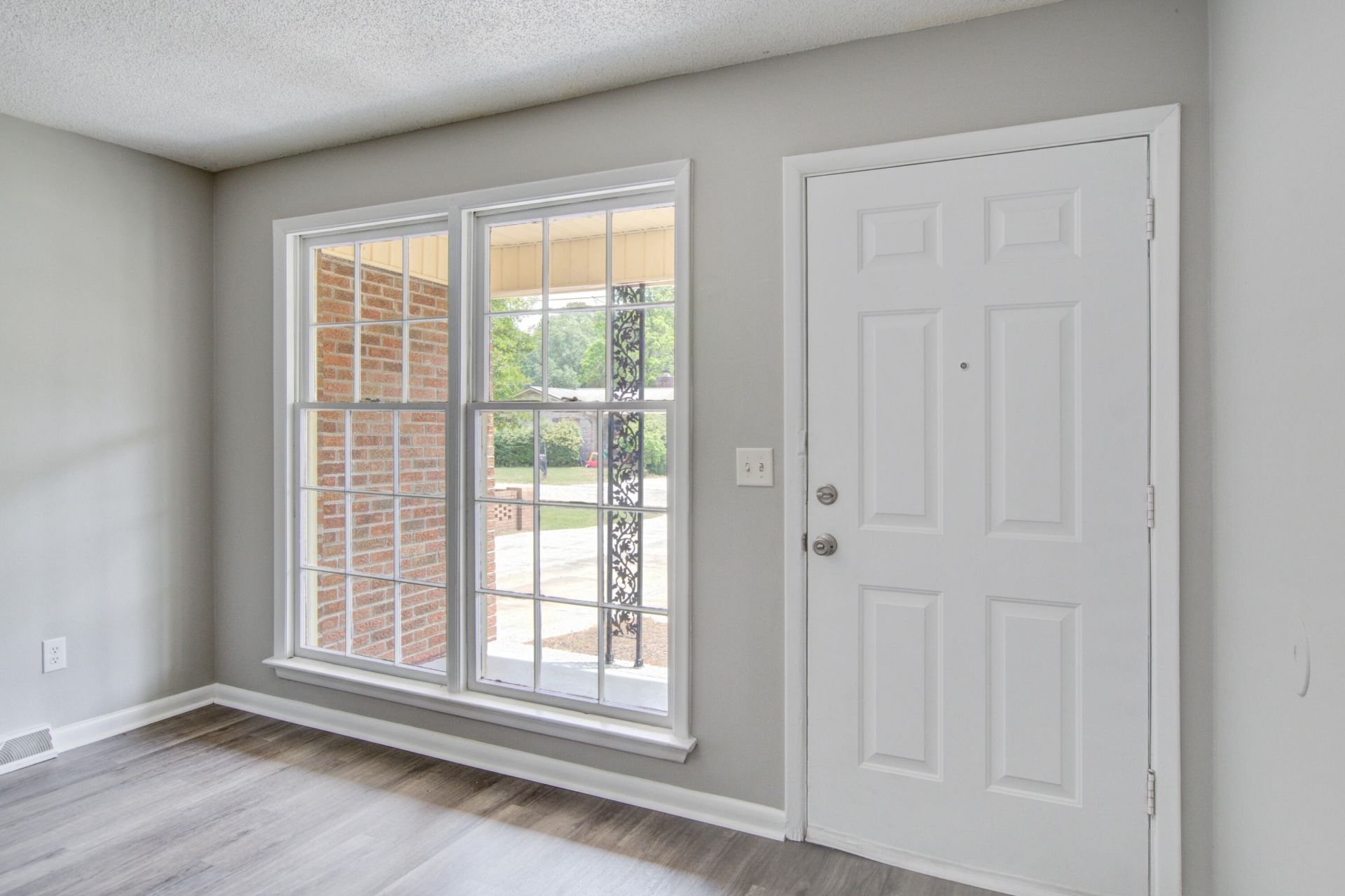 845 Hitching Post Road Photo 15