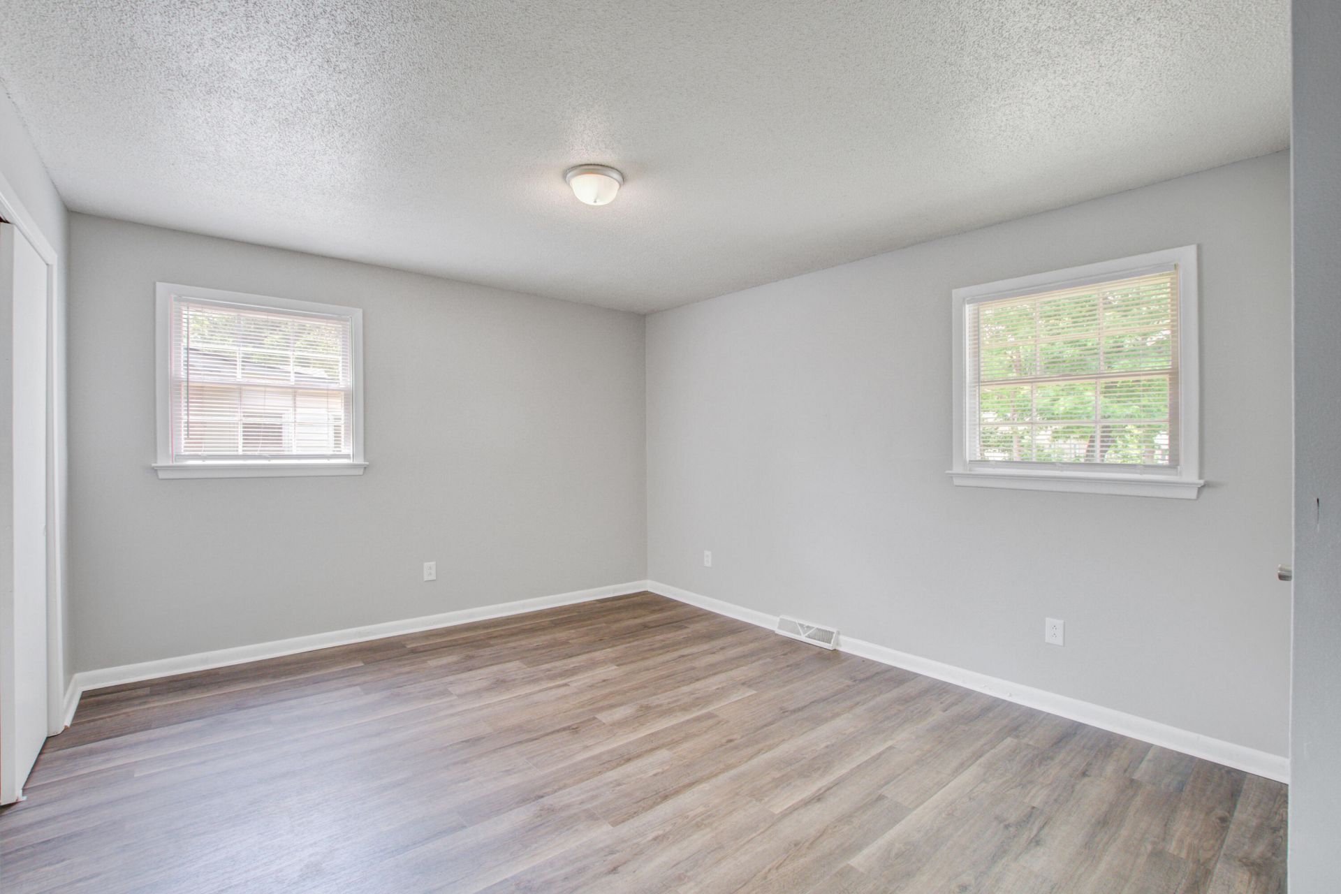 845 Hitching Post Road Photo 27