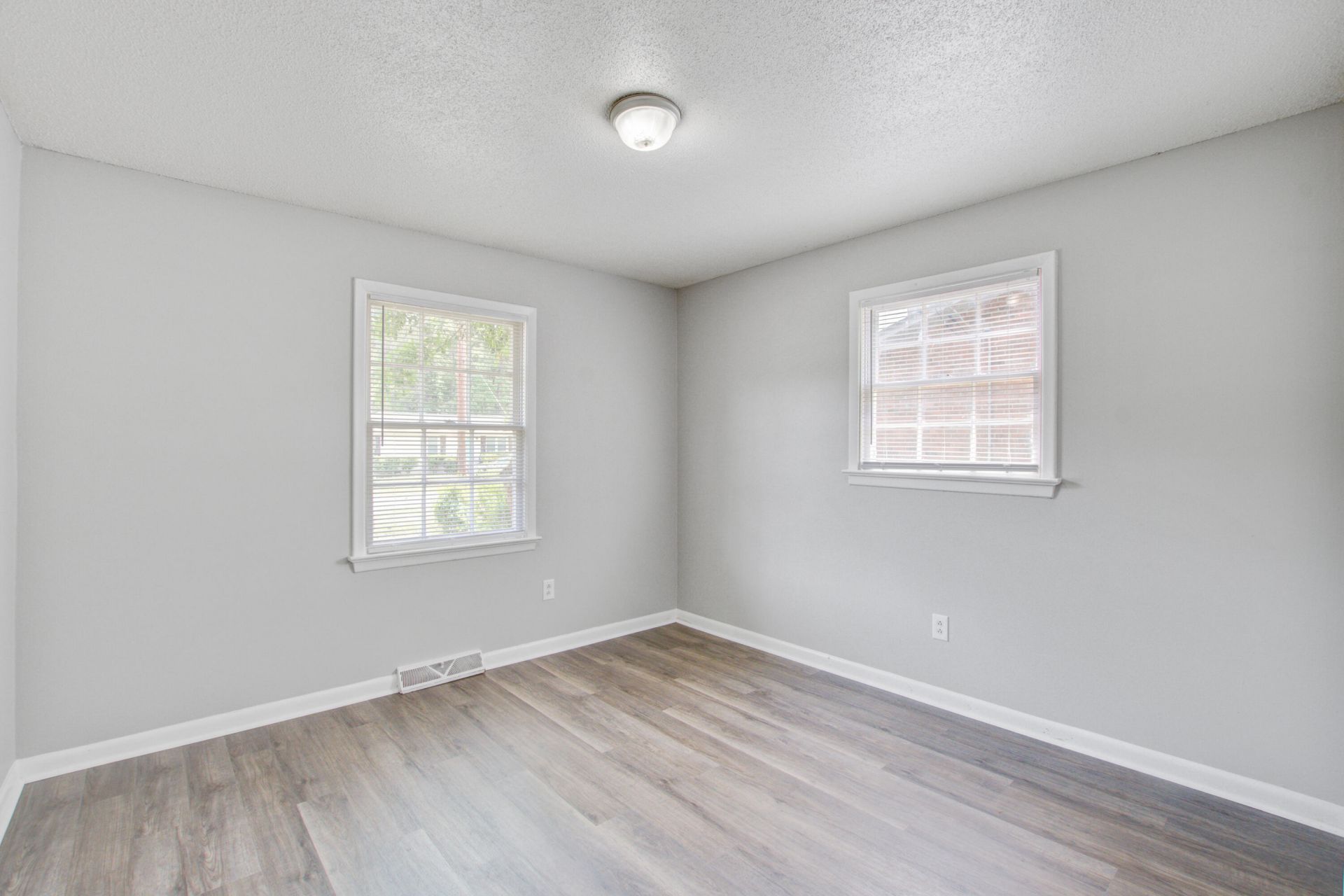 845 Hitching Post Road Photo 34