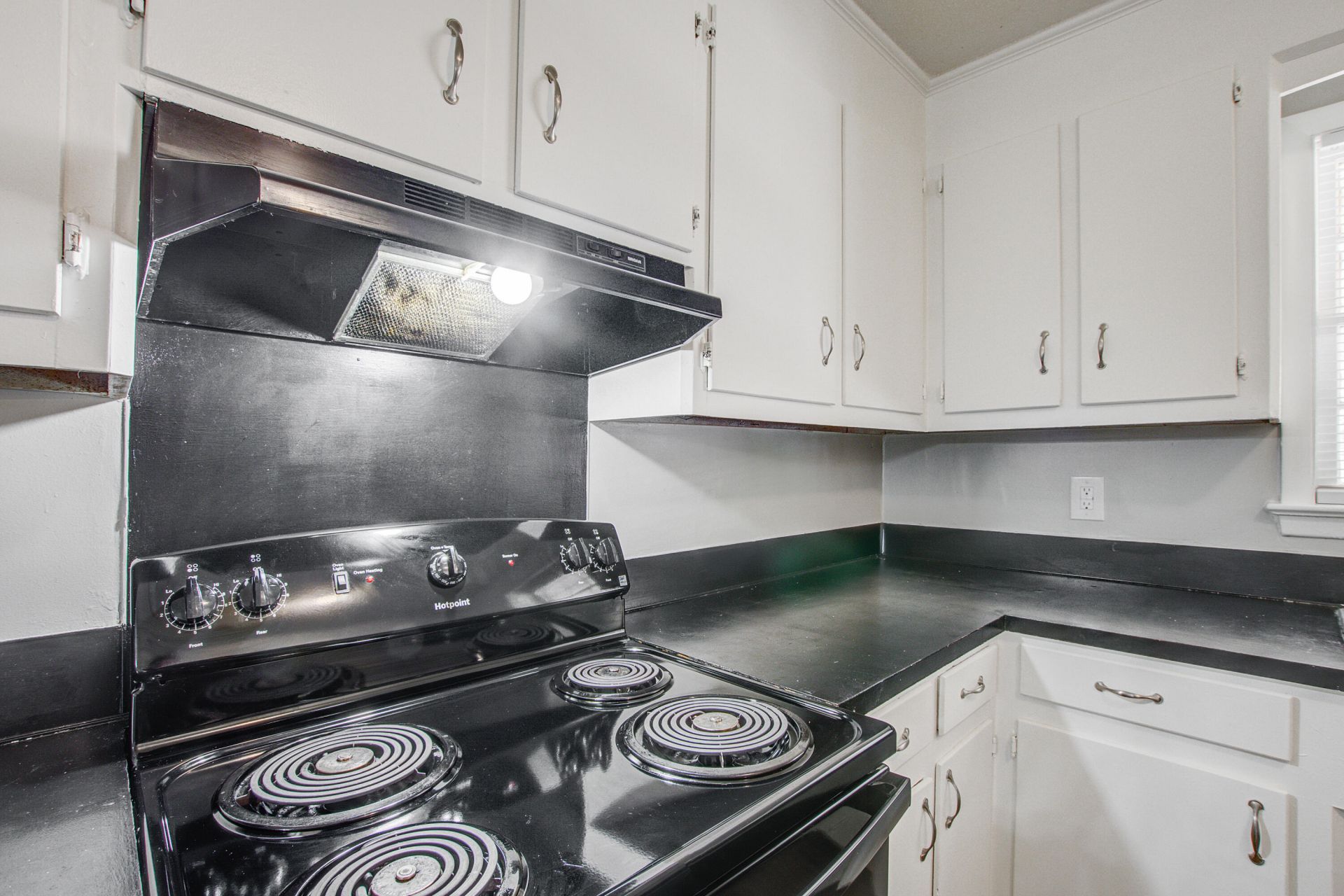 845 Hitching Post Road Photo 5