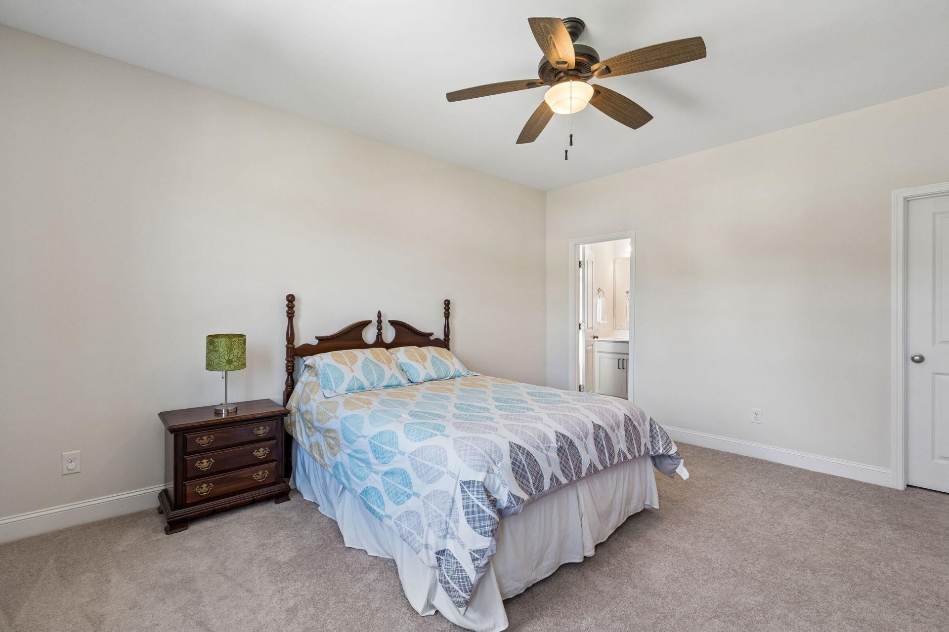 303 Theus Place Photo 29