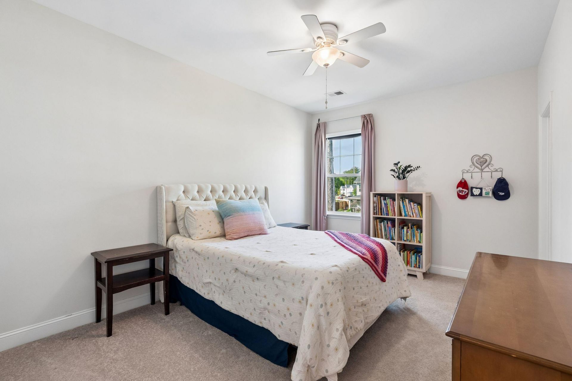 303 Theus Place Photo 32