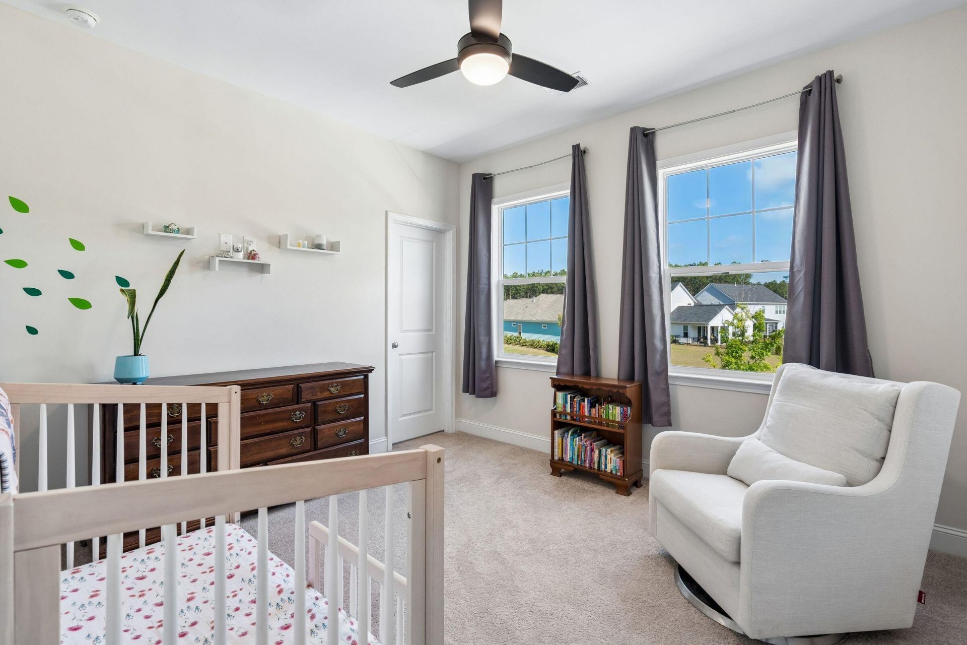 303 Theus Place Photo 34