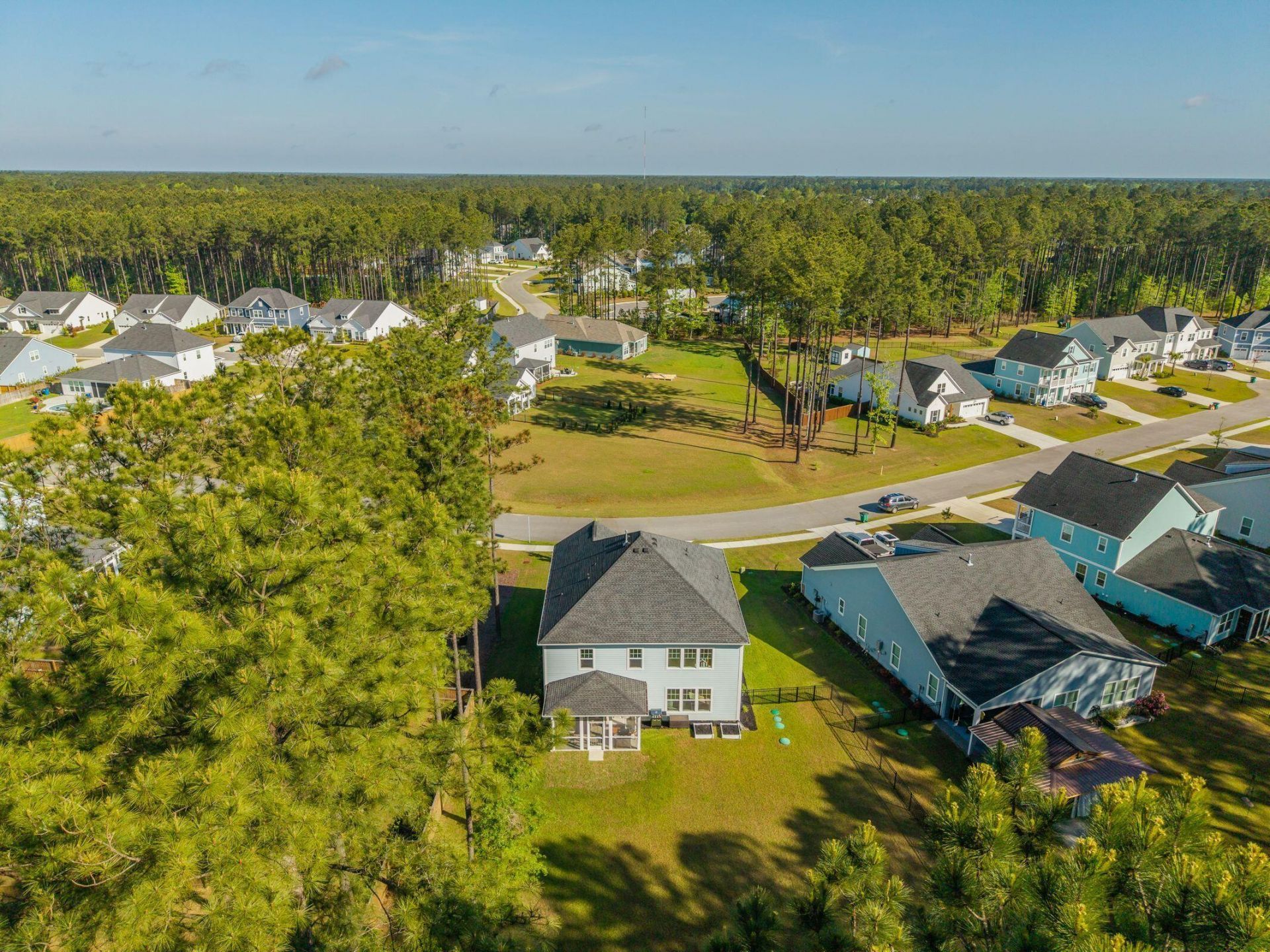 303 Theus Place Photo 52