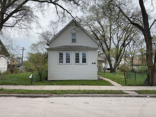 10721 S Wentworth Avenue , Chicago, IL 60628
