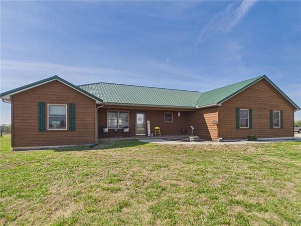 2082 Osage Road, Fort Scott, KS 66701