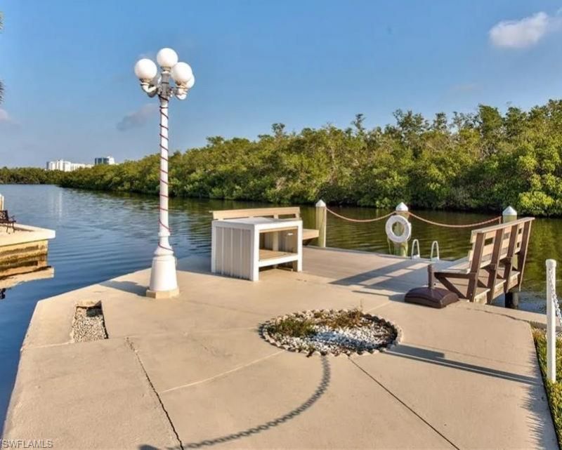 777 Walkerbilt Rd, Unit 9, Naples, FL 34110 Photo