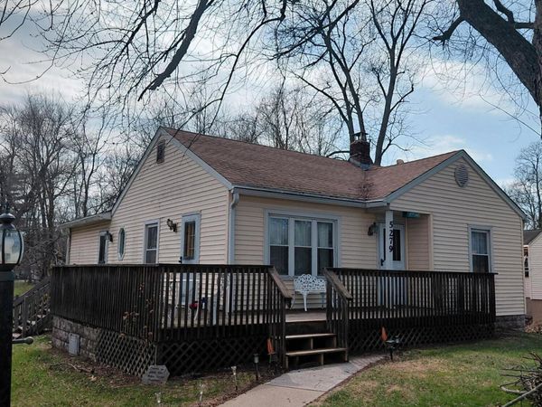 5279 Central Avenue , Portage, IN 46368