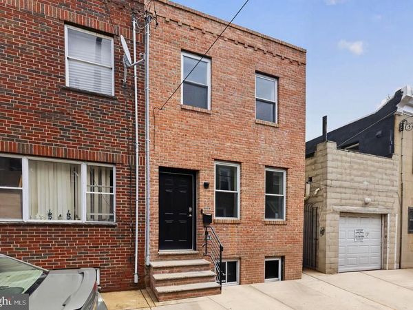 2033 S MILDRED STREET, PHILADELPHIA, PA 19148