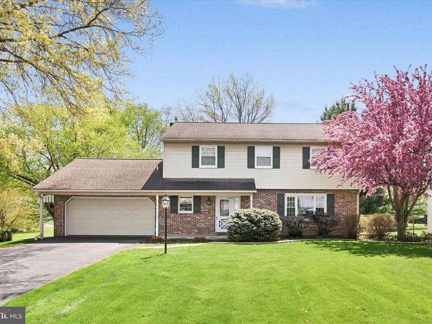 116 Pleasant View Drive , Lititz, PA 17543 Main Photo