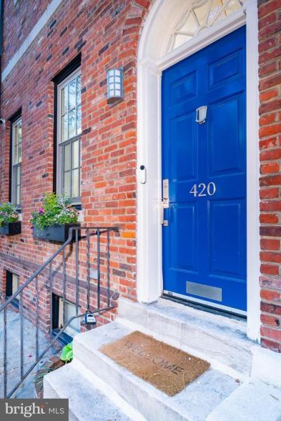 420 S 11th Street, Philadelphia, PA 19147 Main Photo