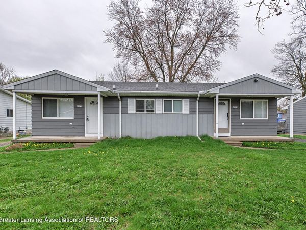 4023 Burchfield , Lansing, MI 48910