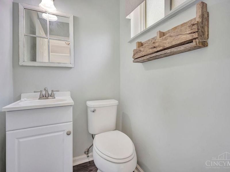 2416 Madonna Drive, Green Township, OH 45238 Photo 18