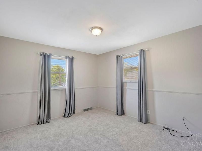 2416 Madonna Drive, Green Township, OH 45238 Photo 27