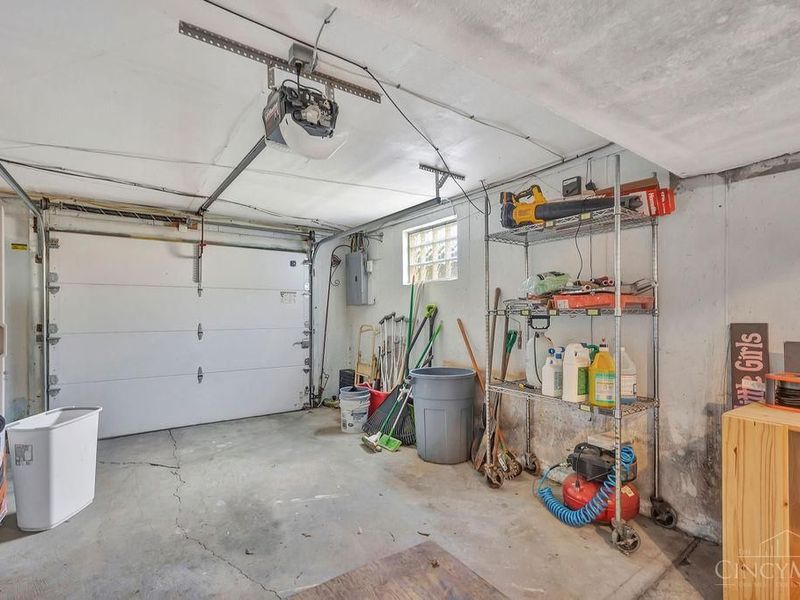 2416 Madonna Drive, Green Township, OH 45238 Photo 34