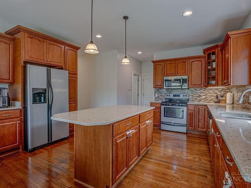 3310 Fox Run Drive, Hamilton, OH 45013 Photo 11