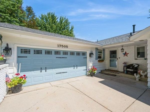17505 26th Avenue N, Plymouth, MN 55447