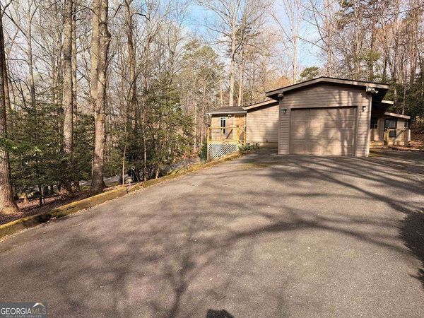 136 Anchorage Drive, Blairsville, GA 30512