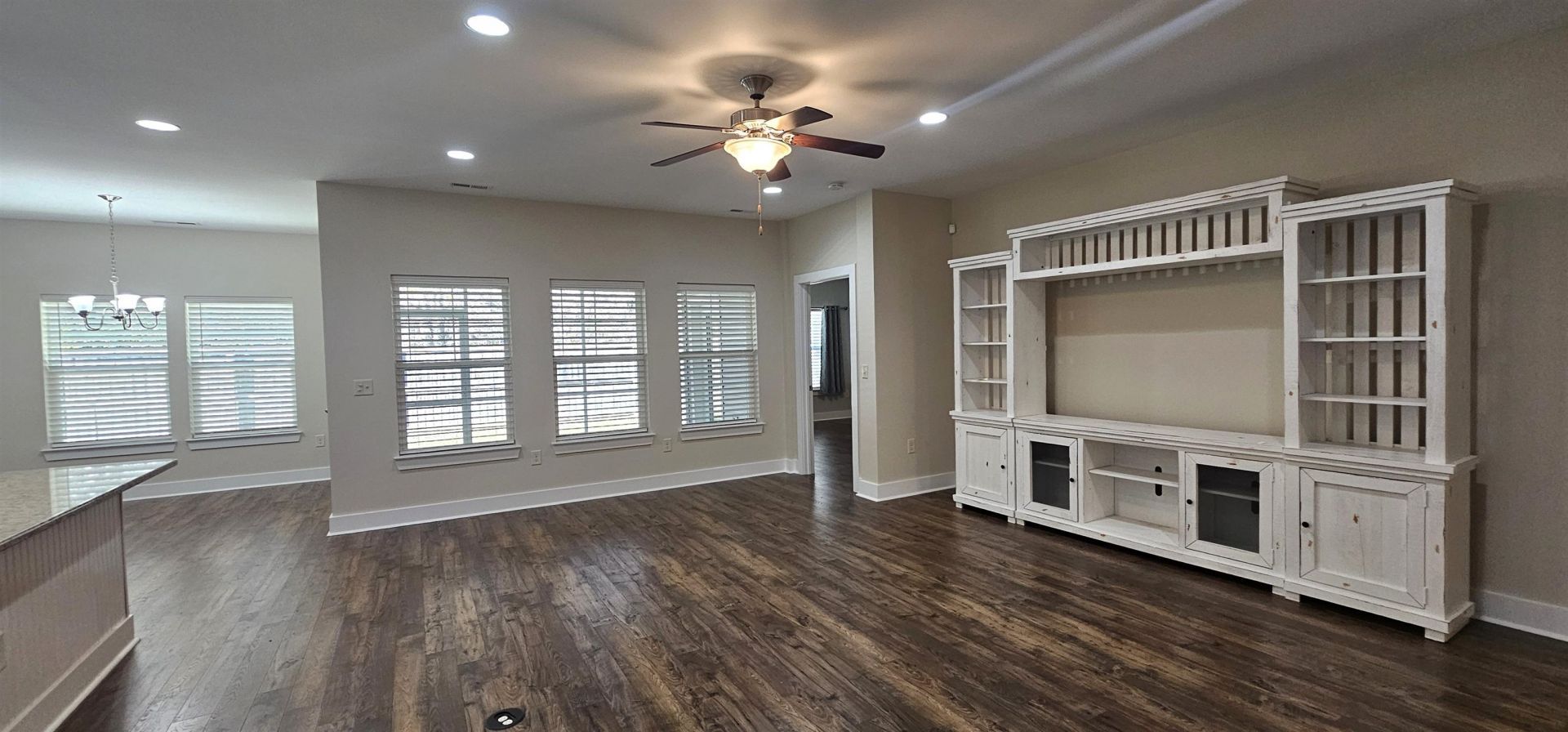 440 Shaftsbury Ln. Photo 11