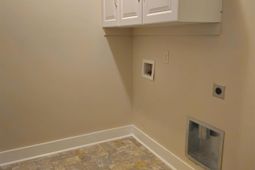 440 Shaftsbury Ln. photo 4