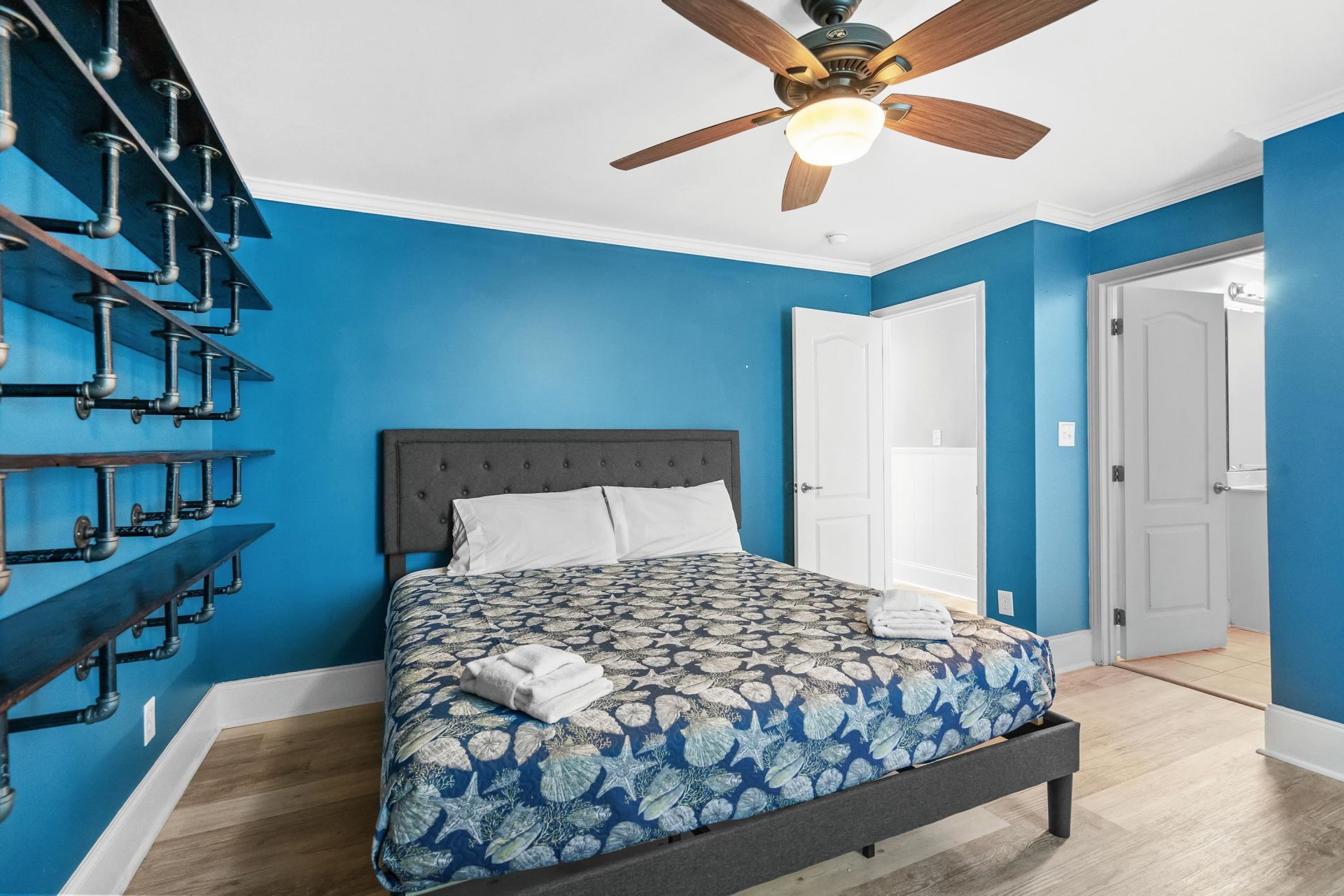 304 South Hillside Dr.  Photo 23